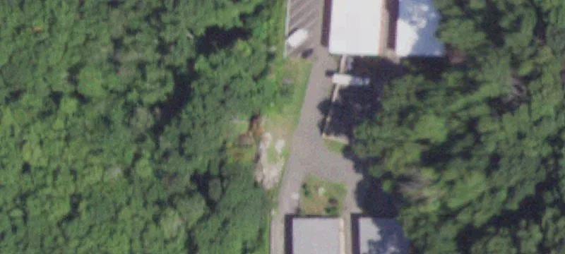 44 Regina Ave