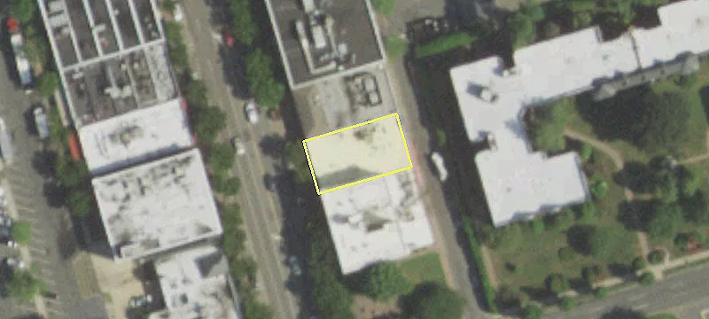 827-829 Franklin Ave