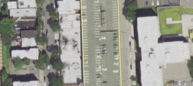 30 3rd Ave