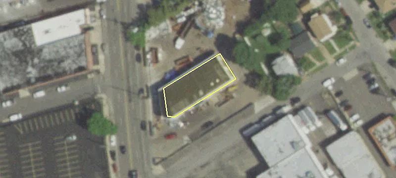 24 Denton Ave