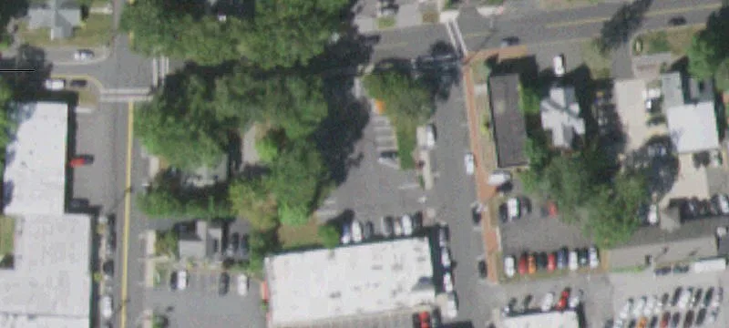 12 Washington Ave