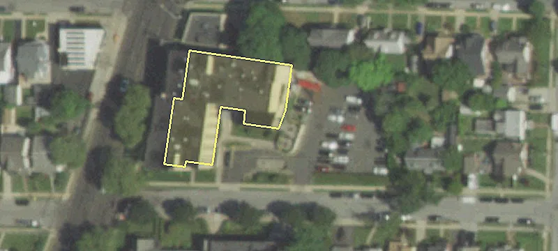 135 Franklin Ave