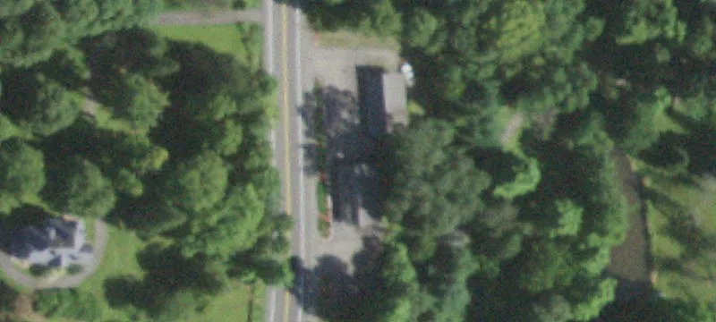 1047 Broadway