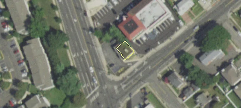 325-329 Merrick Ave
