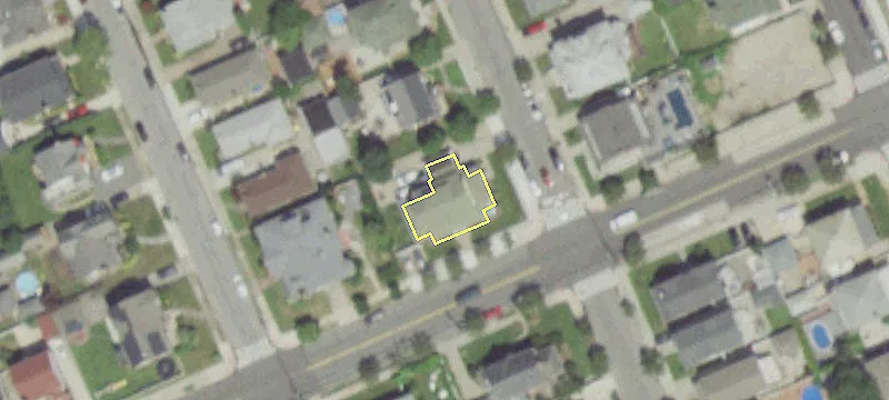 13102 Newport Ave