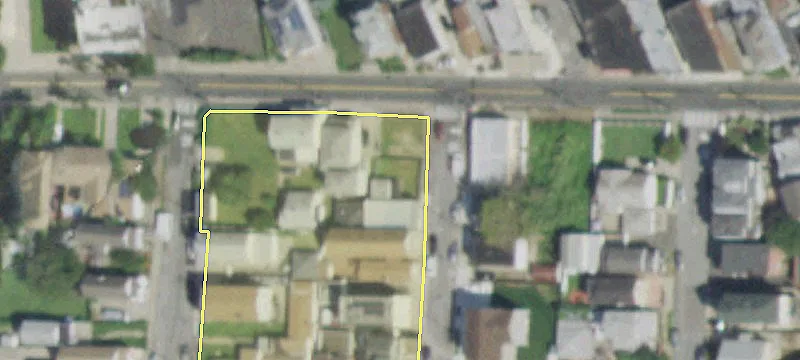 10 Balfour St
