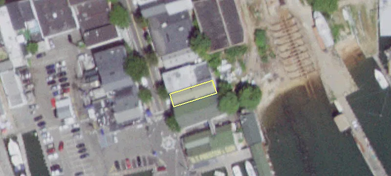 114 Main St