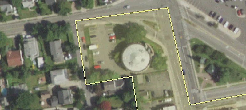 983 Willis Ave