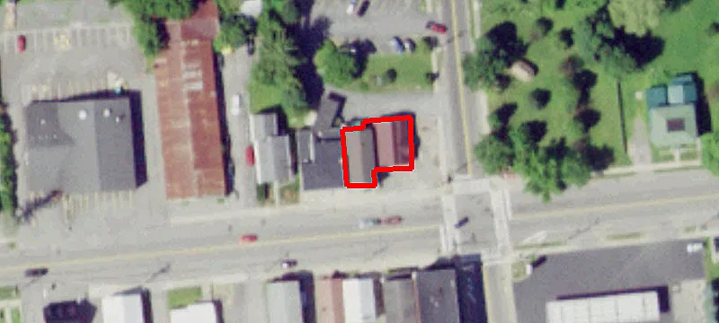 385 Main St