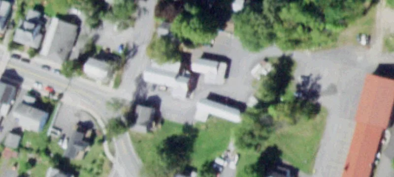 4 Dusinberre Rd