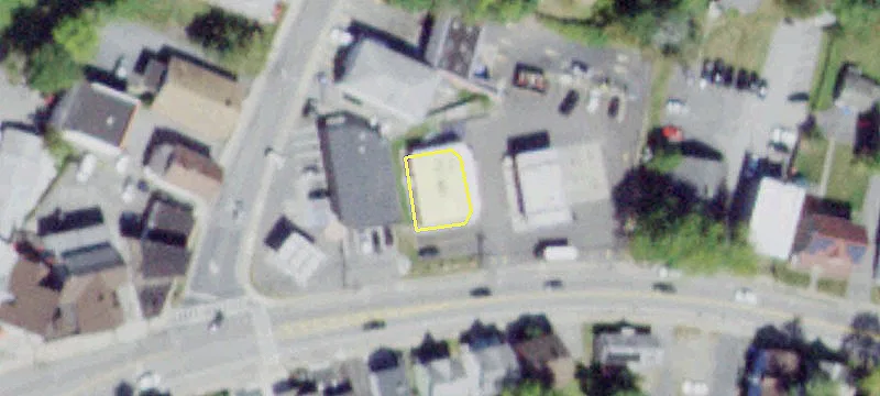30 Main St