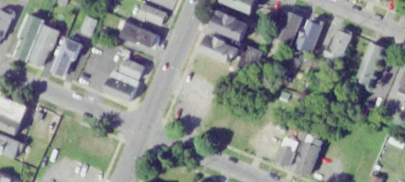 709 Mohawk St