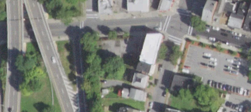 96 Main St