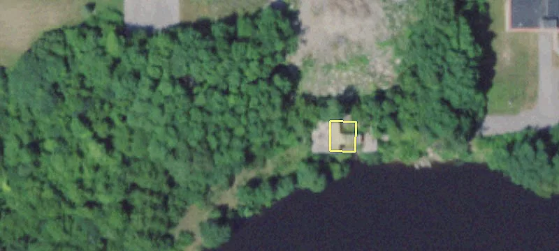321 Lakeview Dr