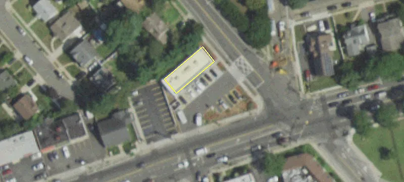 150 Merrick Rd