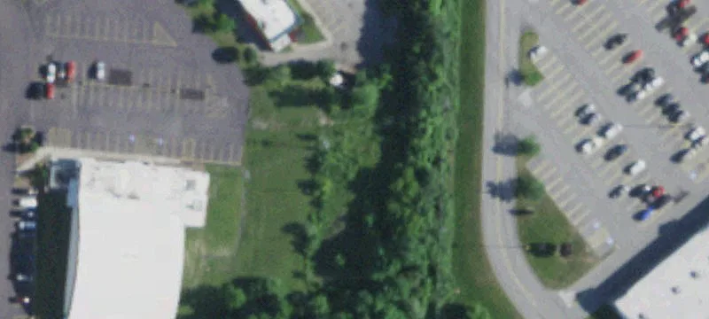 4262 Lakeville Rd