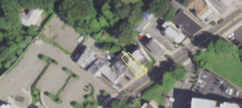 61 Croton Ave