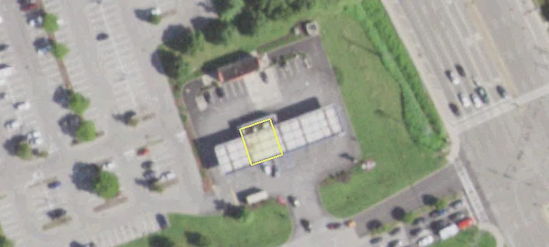 10 Merritt Blvd