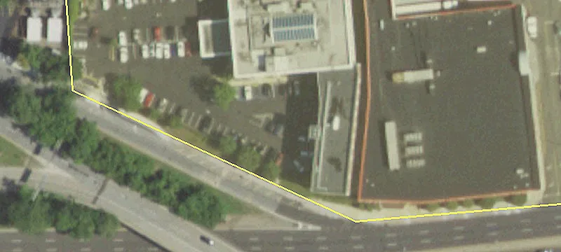 125 Merrick Rd