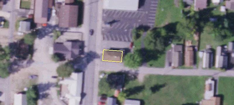 1404 Main St