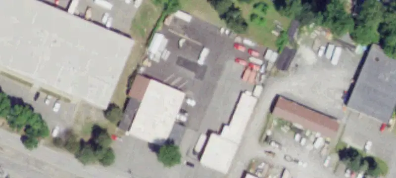 17 Railroad Ave