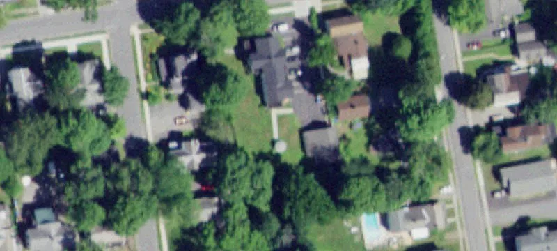 16 Pearl St
