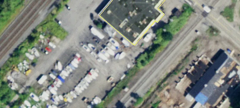 1957 Lakeview Rd