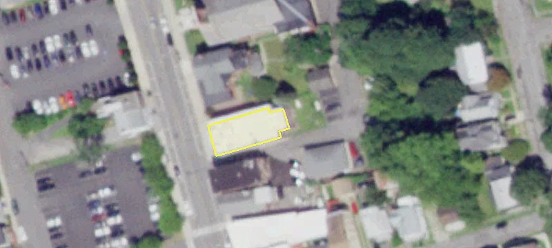 302 Main St