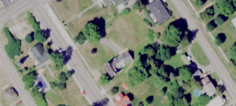 304 Main St