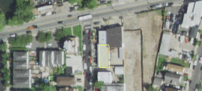 2612 Richmond Ter