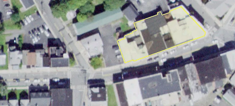 64 Main St