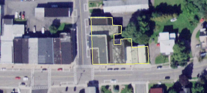 4 Main St