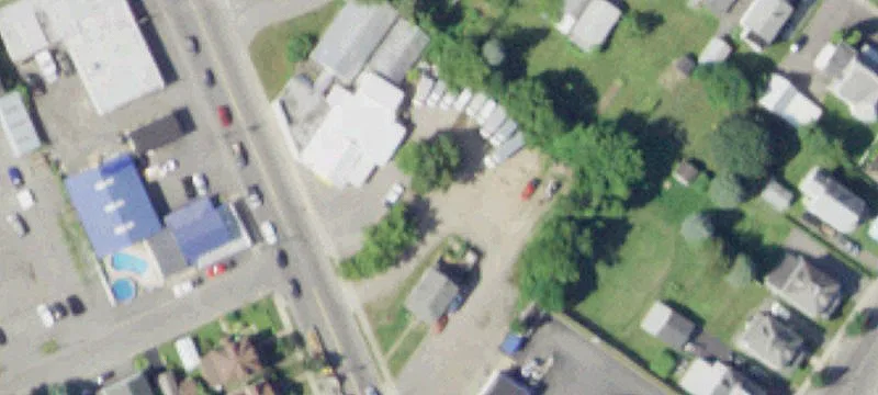 301 Caroline St