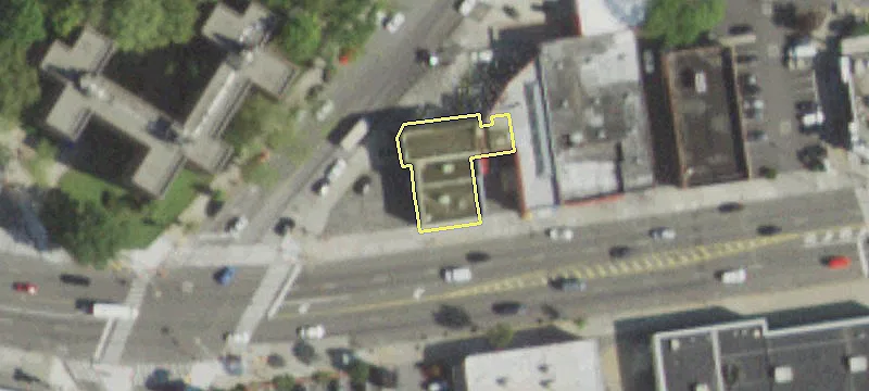 5107 Northern Blvd