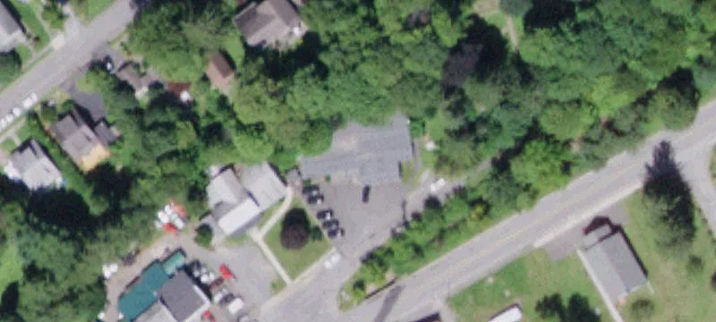 905 Main St