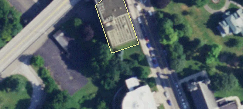 32 Portage St