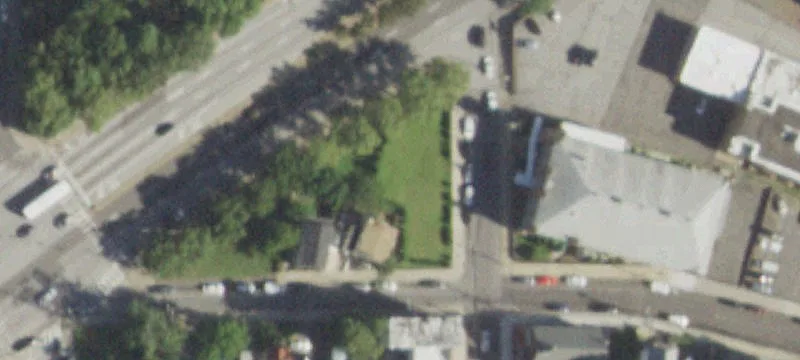 87 Waverly St