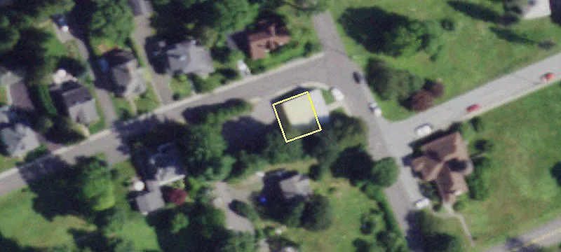 9 Harris Ln