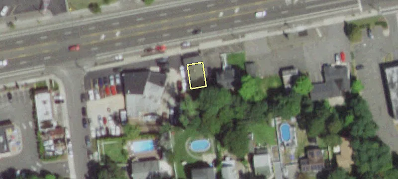 1134 Middle Country Rd