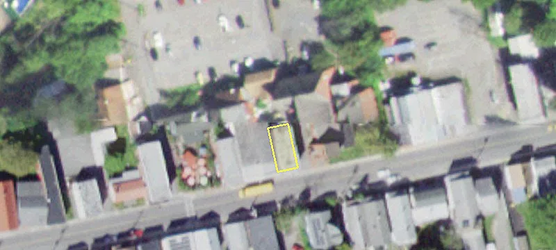 406 Main St