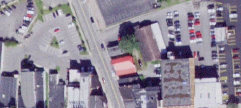 8 Seminary Ave