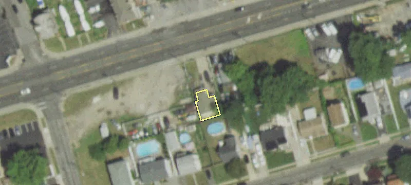 1340 Montauk Hwy