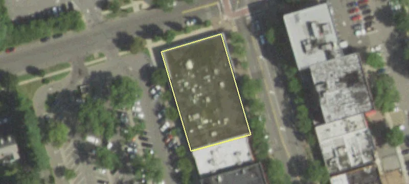 976 Franklin Ave, Unit 990