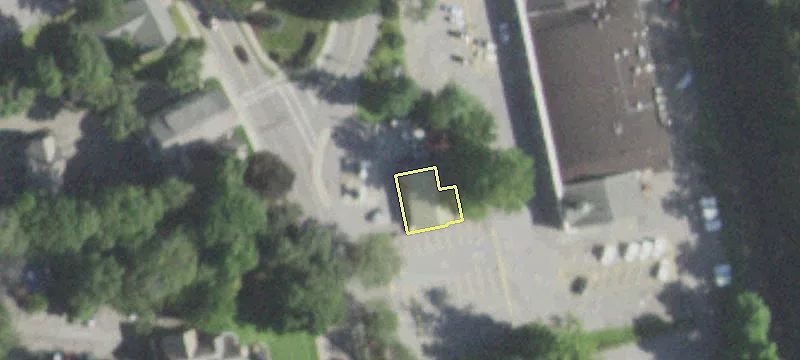 80 Bedford Rd
