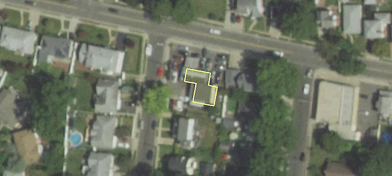 8 Tulip Ave