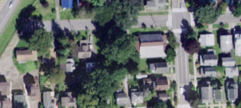 105 York St