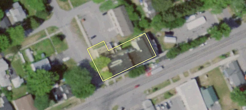 123-127 Broadway