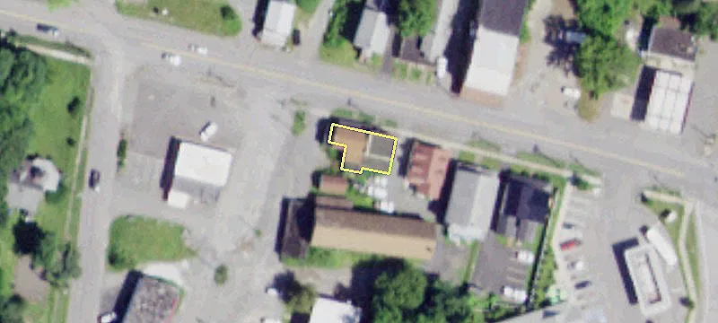 13 Albany Ave