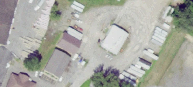 9555-9559 Riv Rd