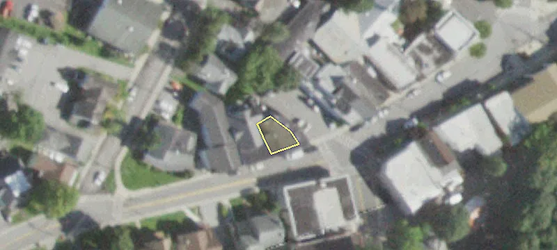 99 Vineyard Ave